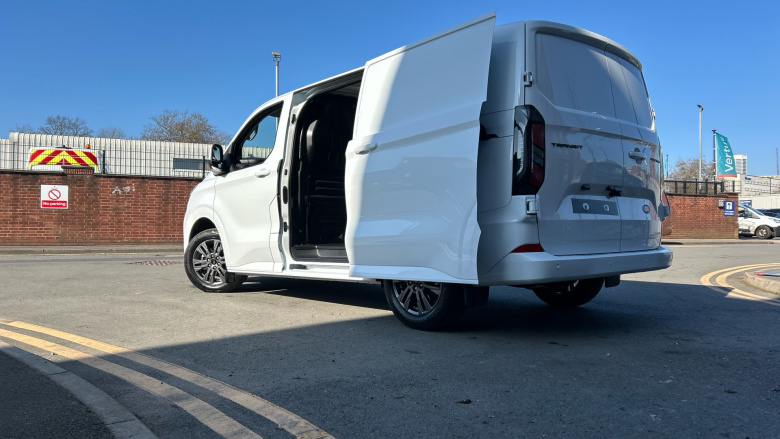 Ford Transit Custom 280 L1 Diesel Fwd 2.0 EcoBlue 136ps H1 Van Limited